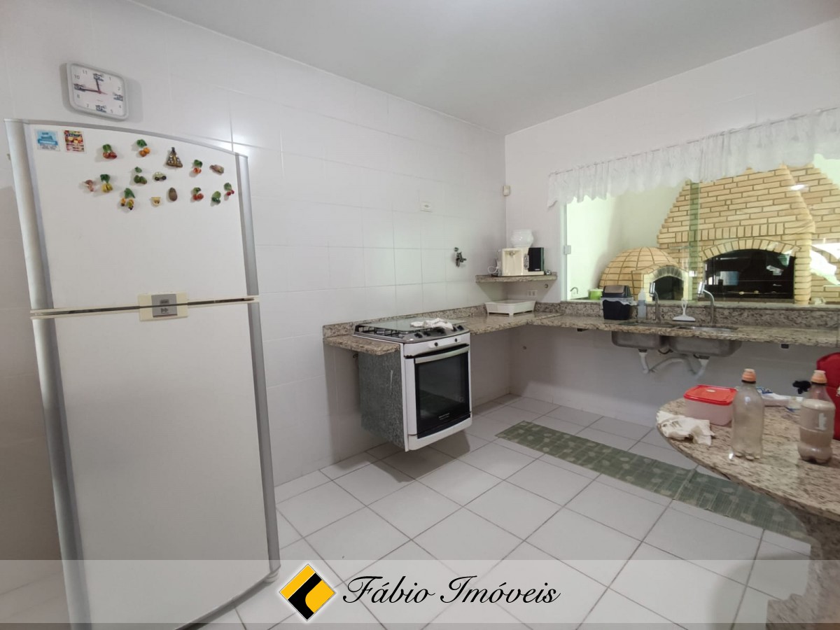 Sobrado com piscina a 100 m da praia!!!! – Foto 37