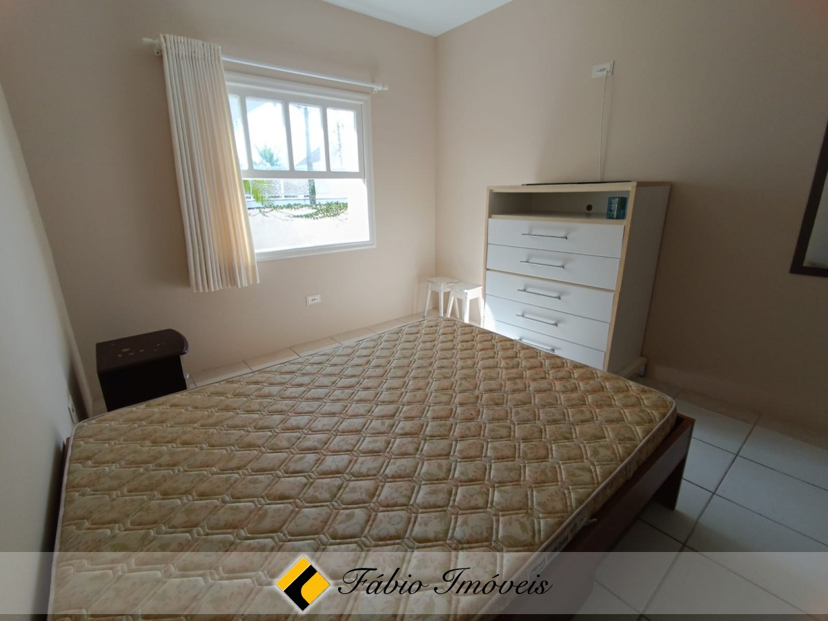 Sobrado com piscina a 100 m da praia!!!! – Foto 20