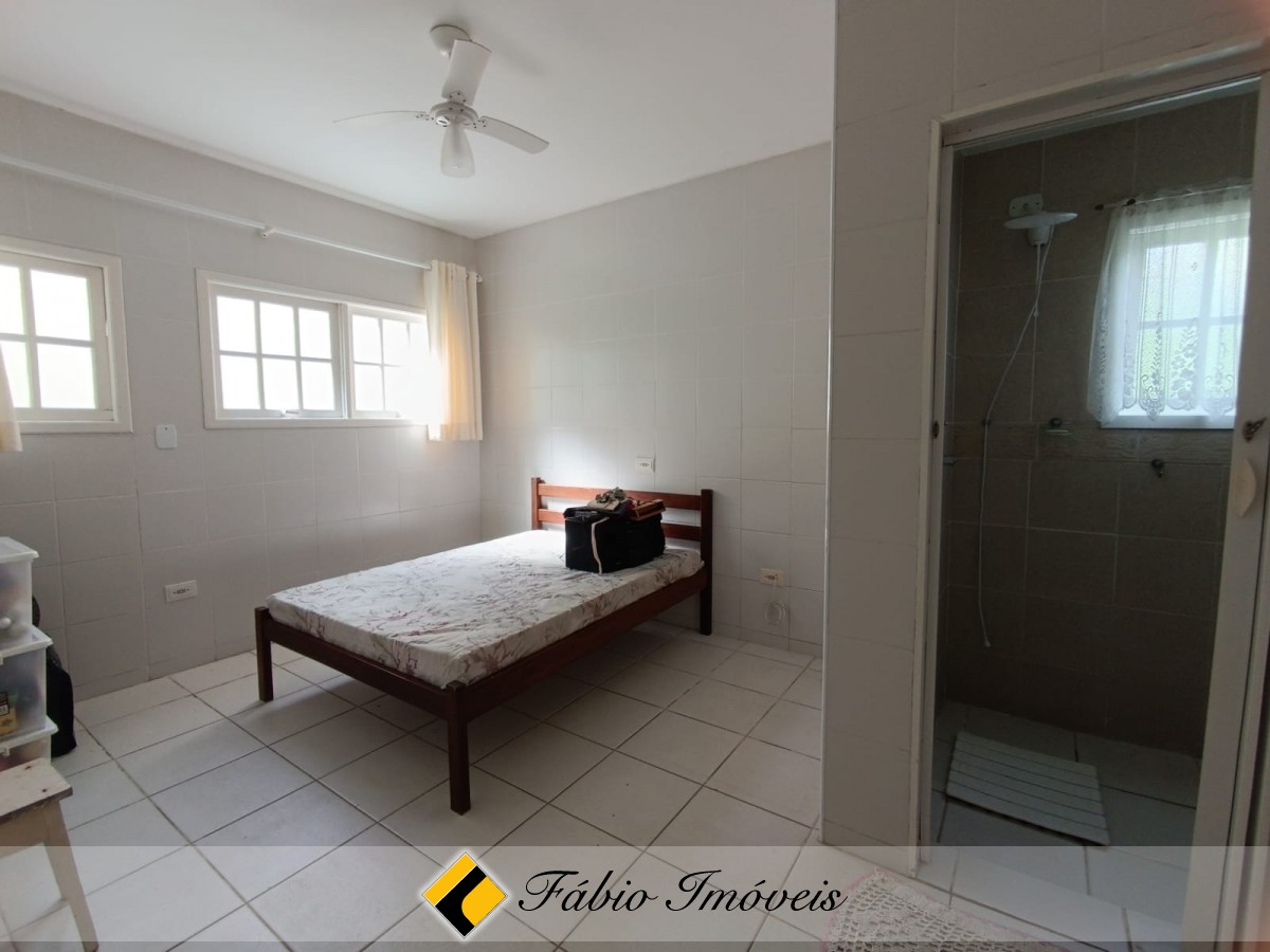 Sobrado com piscina a 100 m da praia!!!! – Foto 9