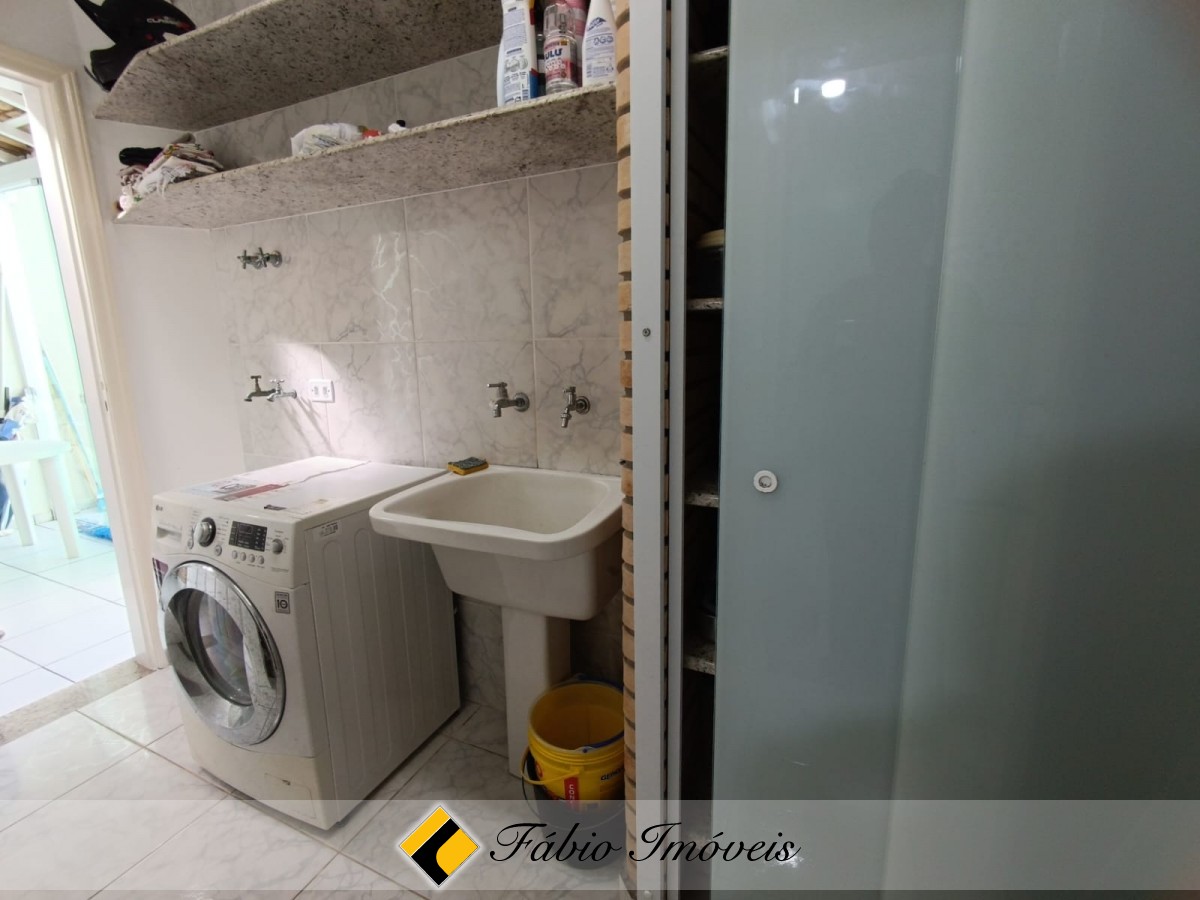 Sobrado com piscina a 100 m da praia!!!! – Foto 11