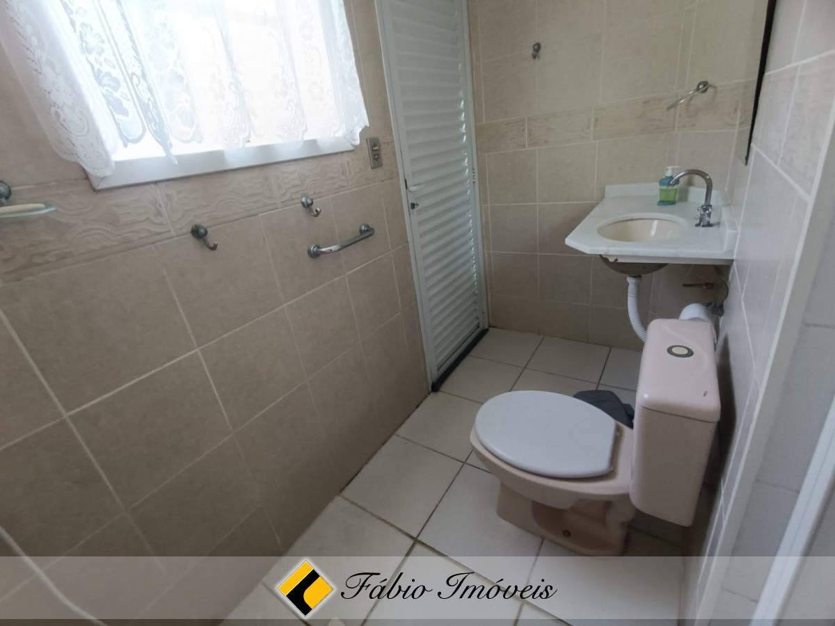 Sobrado com piscina a 100 m da praia!!!! – Foto 13