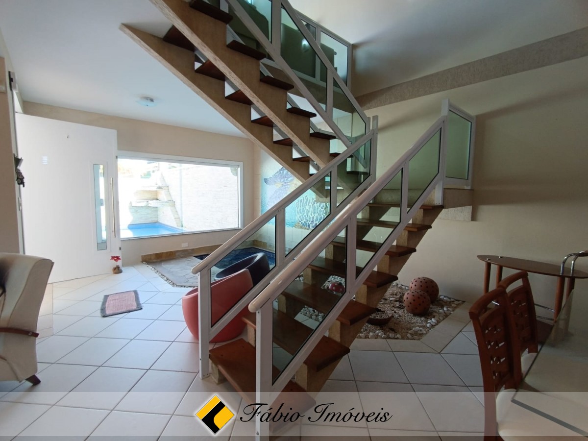 Sobrado com piscina a 100 m da praia!!!! – Foto 33