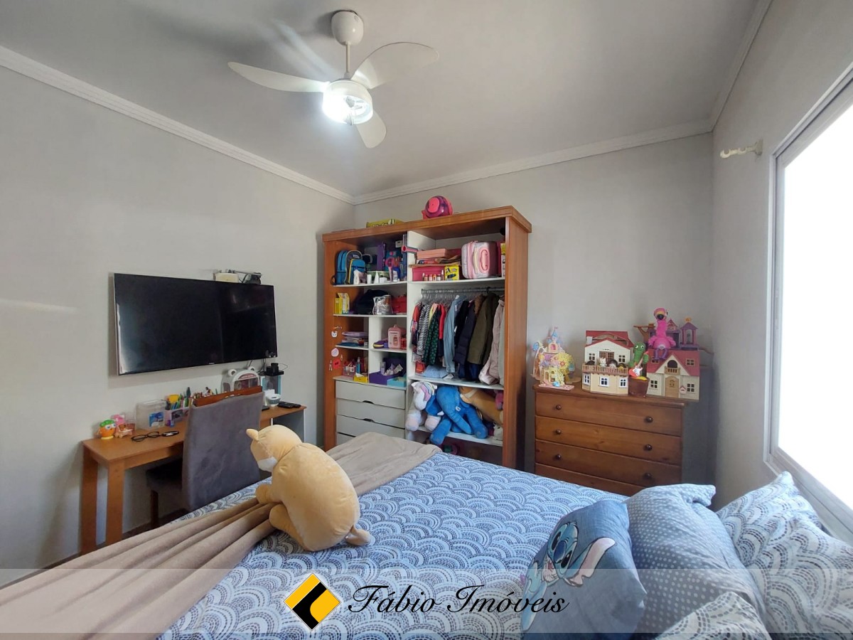 Casa com piscina em excelente localização!! – Foto 18