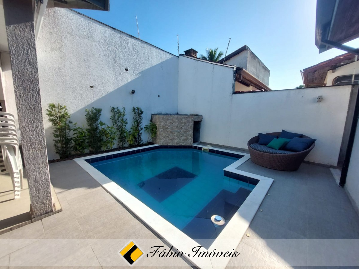 Casa com piscina em excelente localização!! – Foto 15
