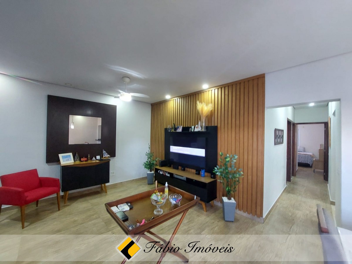 Casa com piscina em excelente localização!! – Foto 21