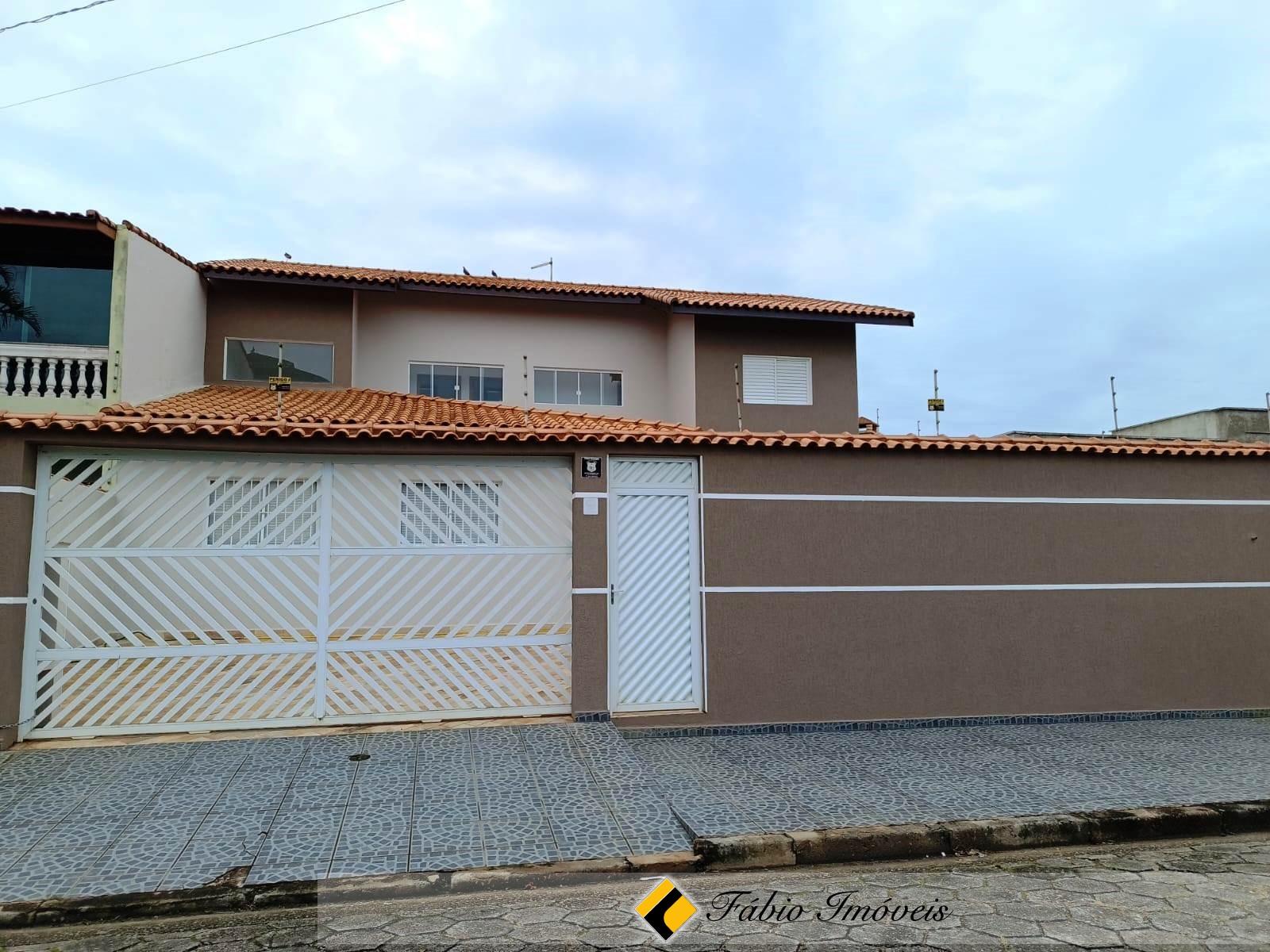 Sobrado lado praia em Peruíbe – Foto 1