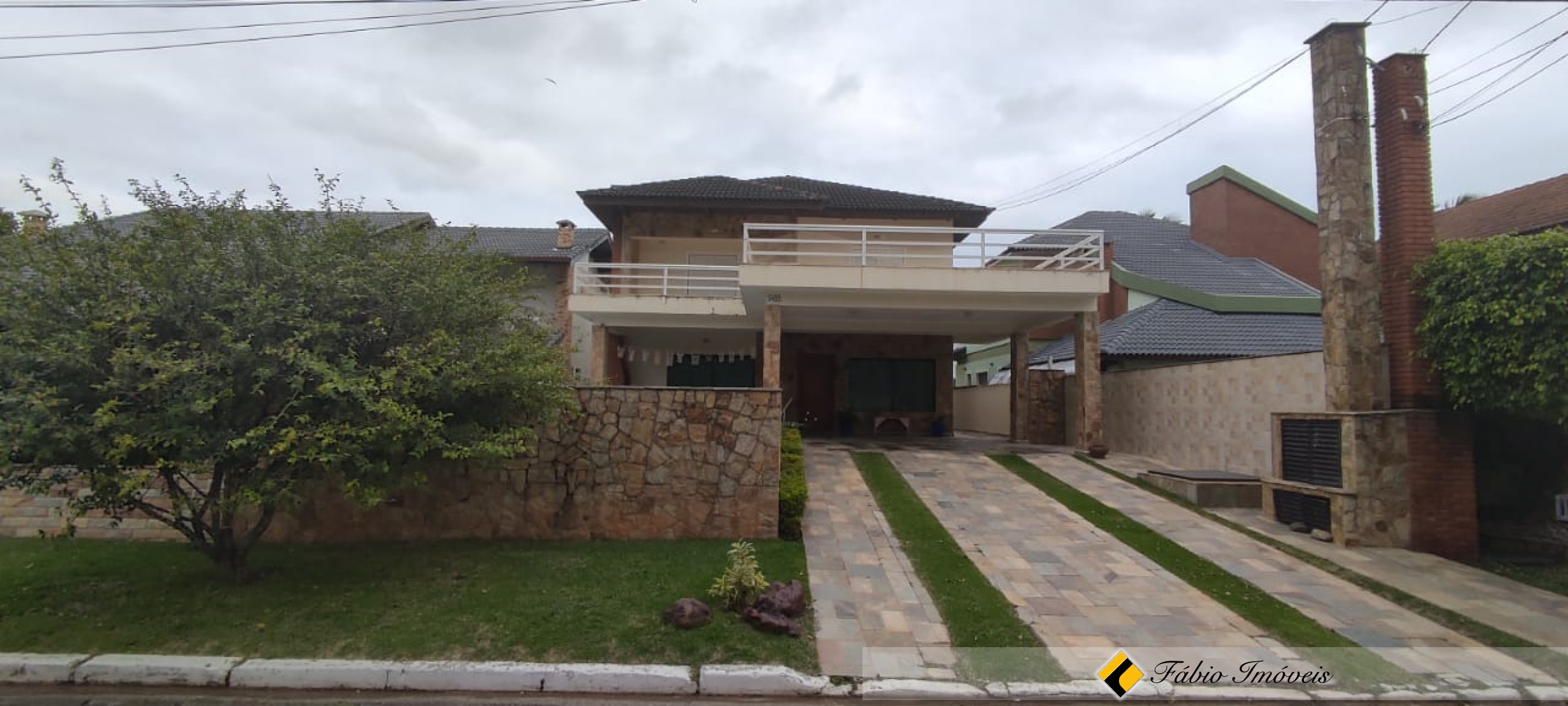 Casa em Condomínio Frente ao Mar!!!