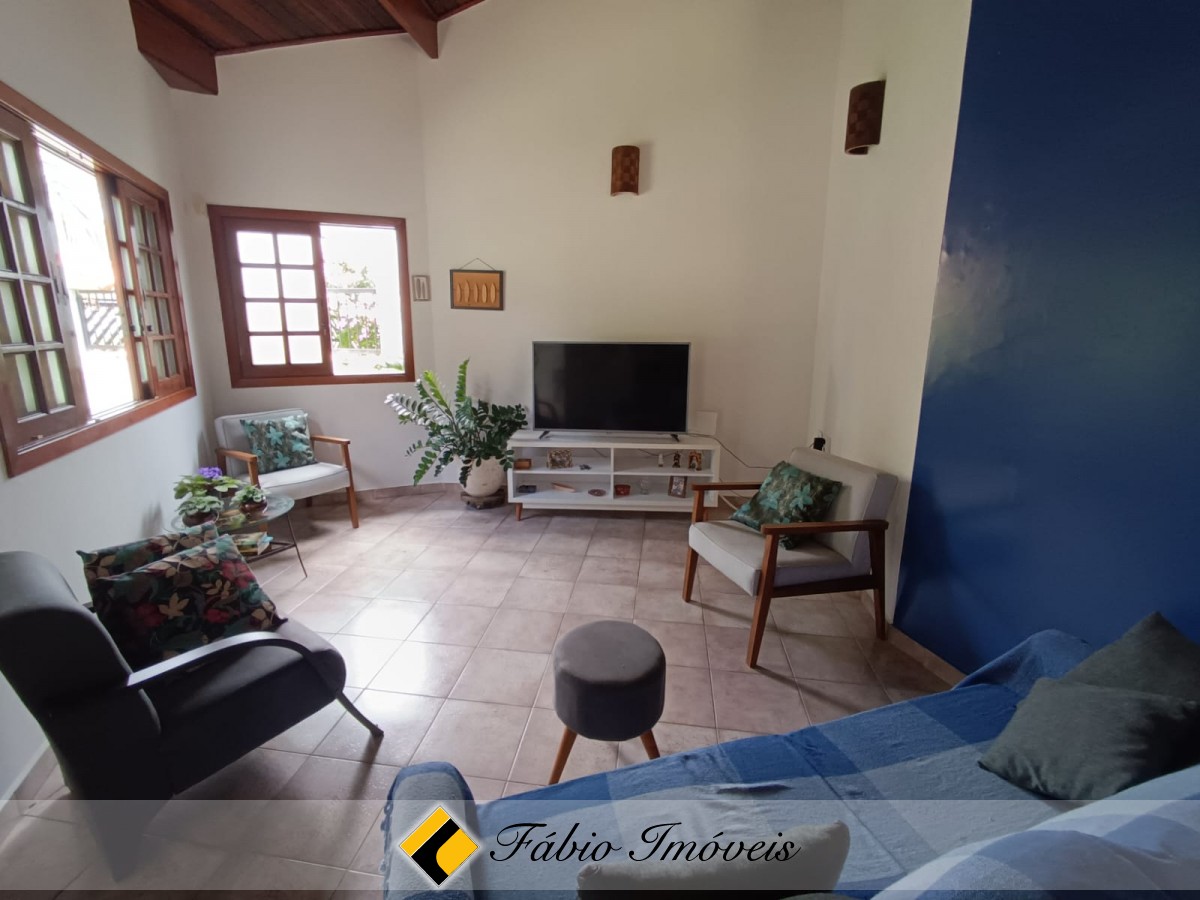 Linda casa a venda em Peruíbe a apenas 300m do mar – Foto 19