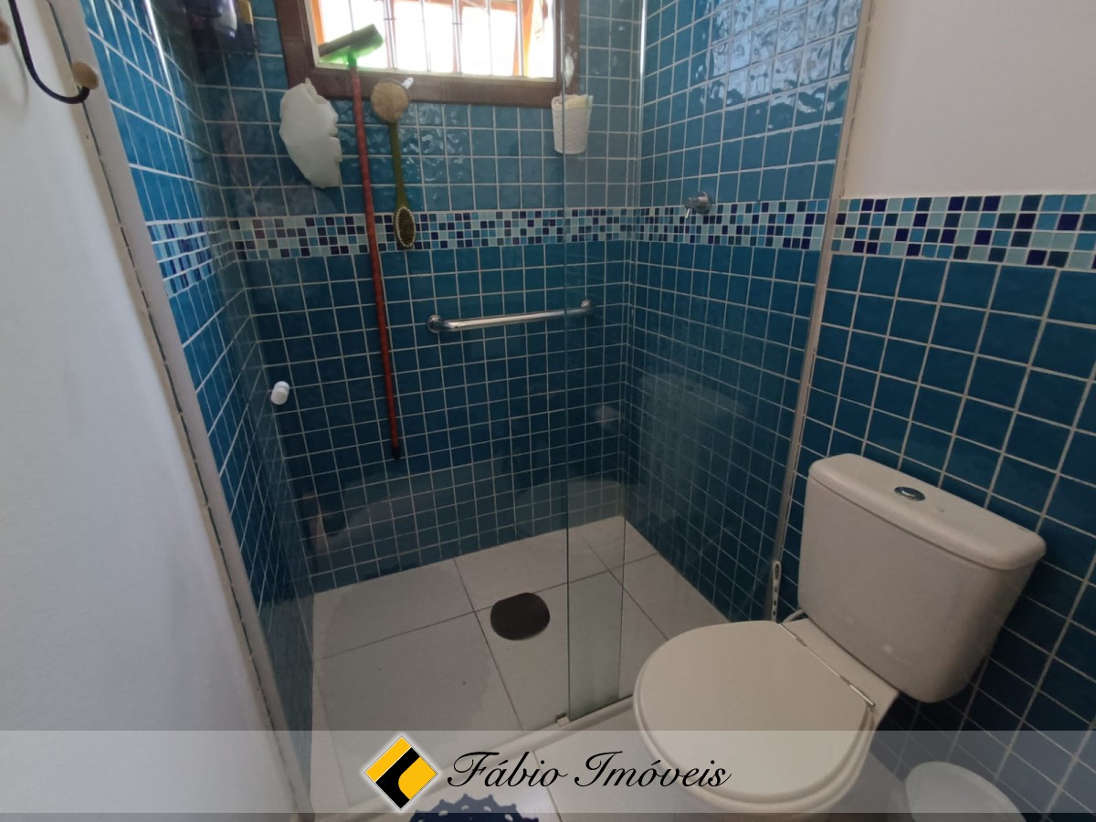 Linda casa a venda em Peruíbe a apenas 300m do mar – Foto 4