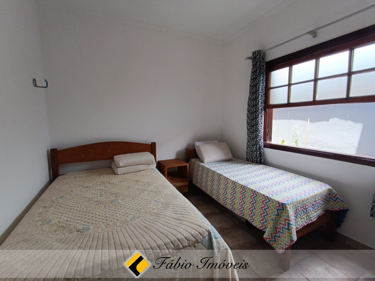 Linda casa a venda em Peruíbe a apenas 300m do mar – Foto 7