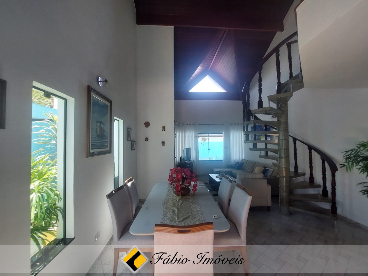 Casa em bairro nobre!! – Foto 24