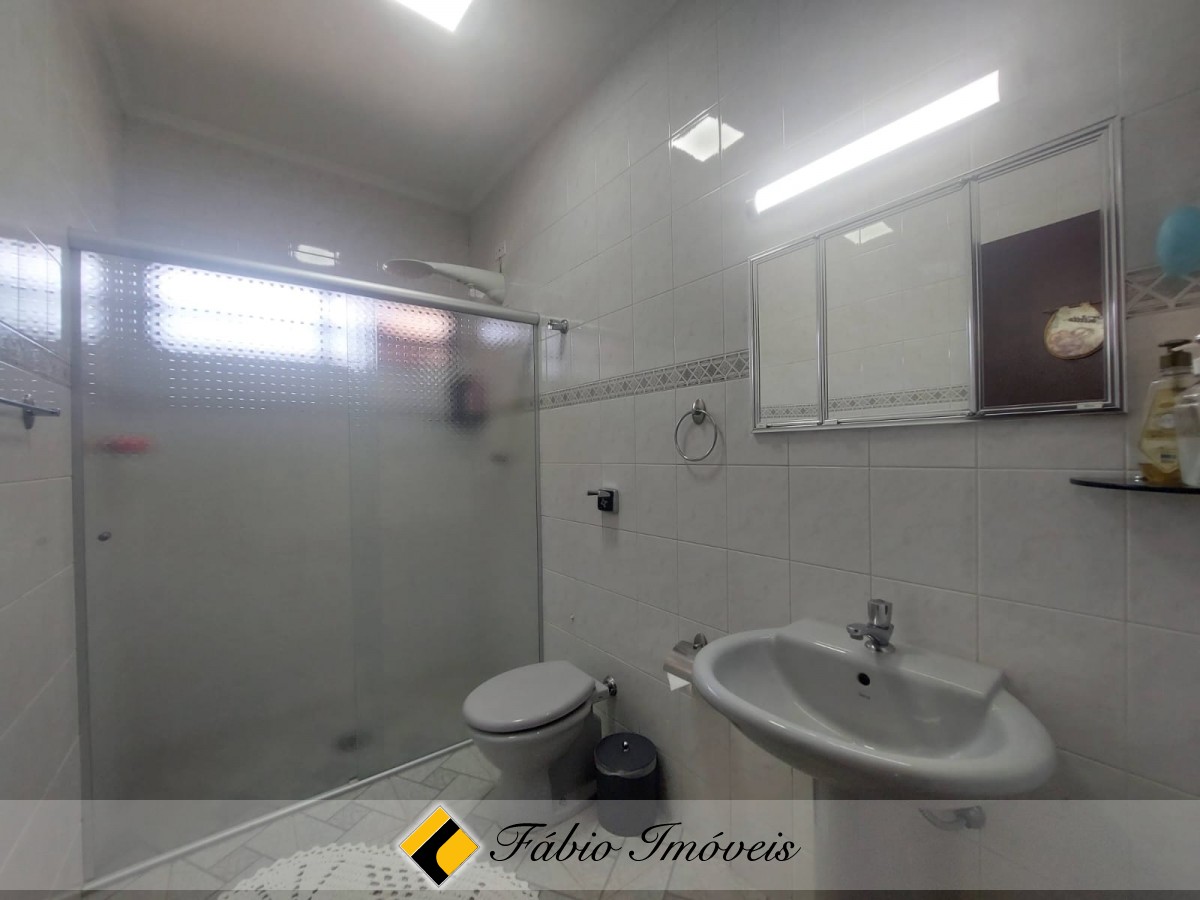 Casa em bairro nobre!! – Foto 38