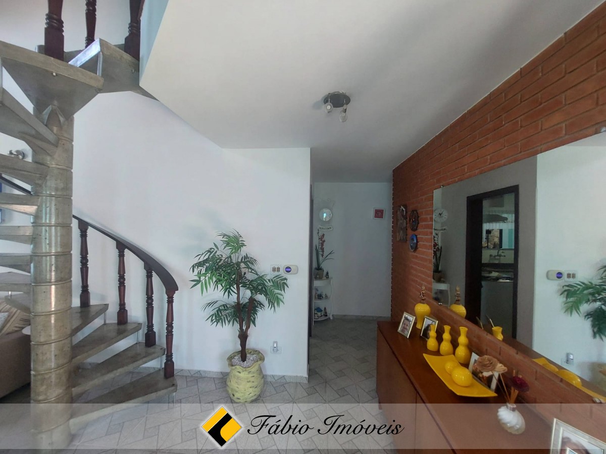 Casa em bairro nobre!! – Foto 10