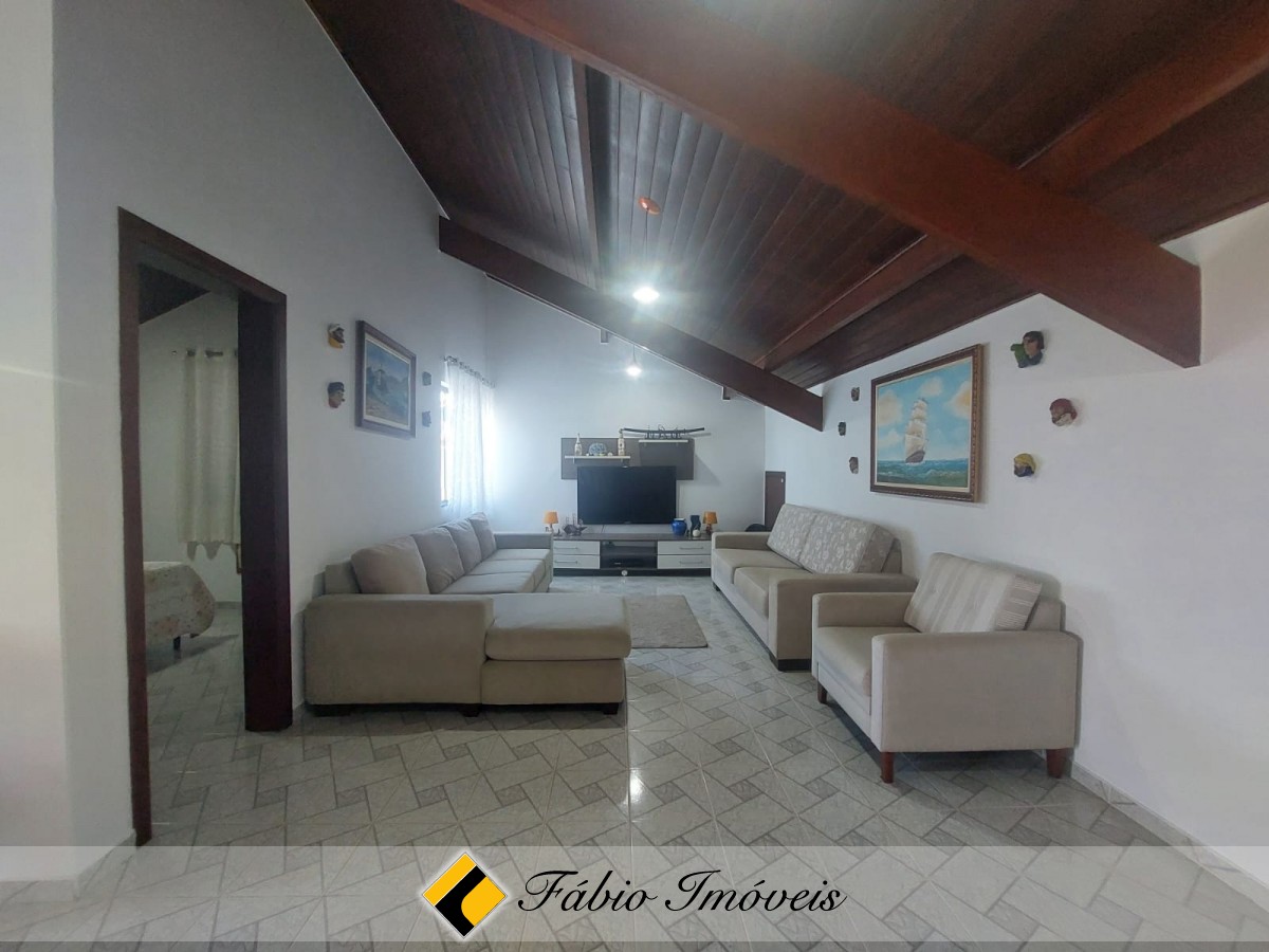 Casa em bairro nobre!! – Foto 8