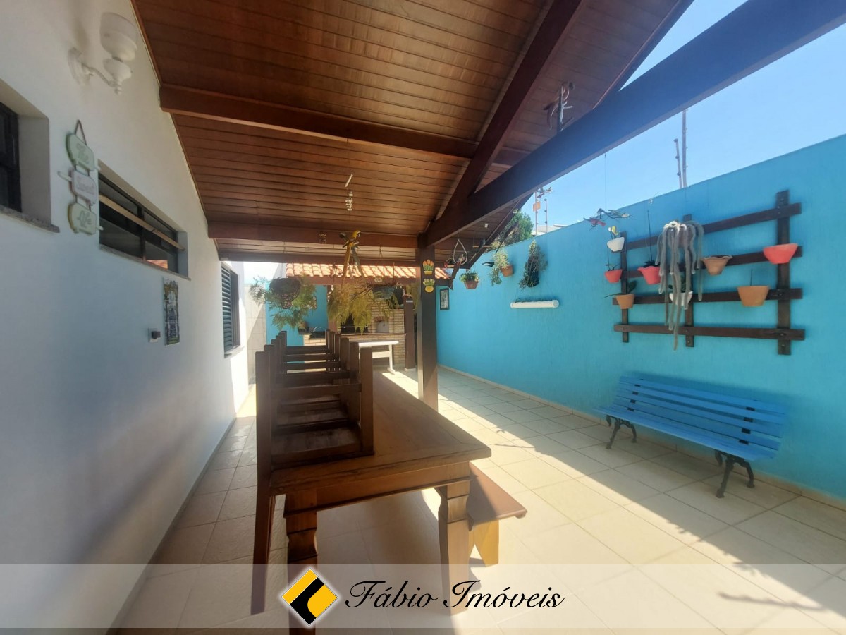 Casa em bairro nobre!! – Foto 12