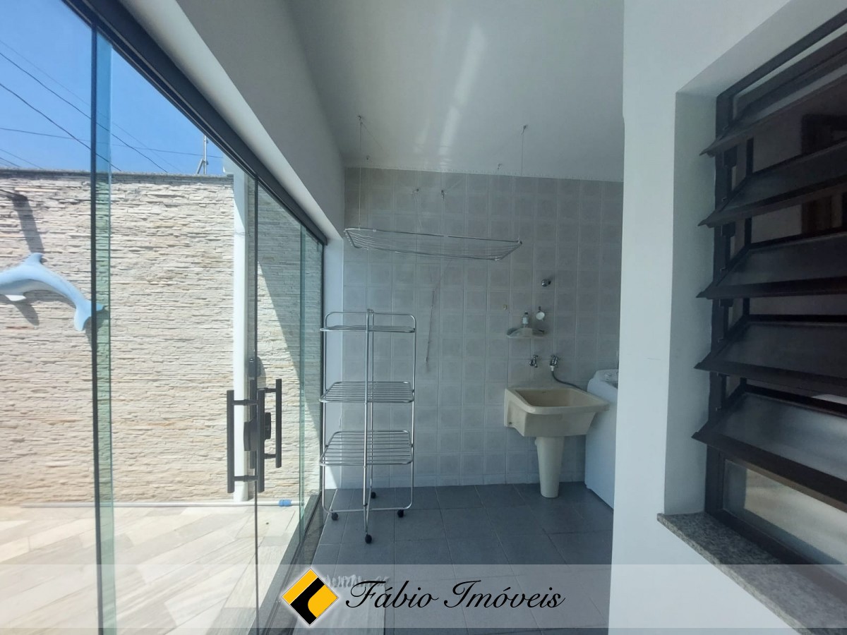 Casa em bairro nobre!! – Foto 17