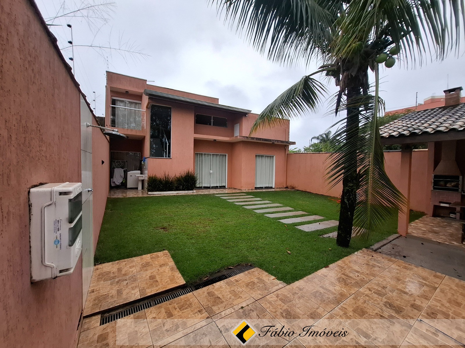 Edícula com piscina!!