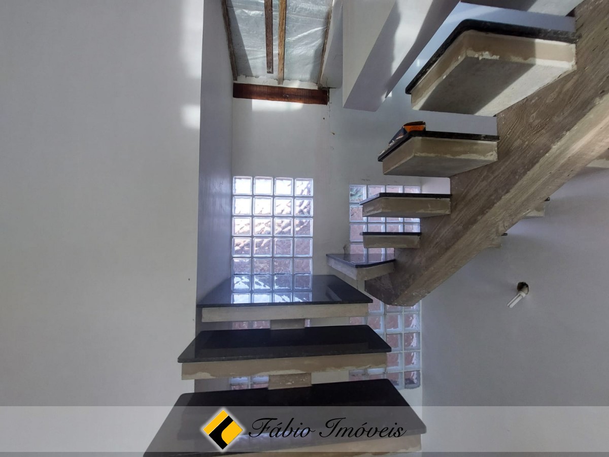 Sobrado Novo, necessitando de acabamento! – Foto 7