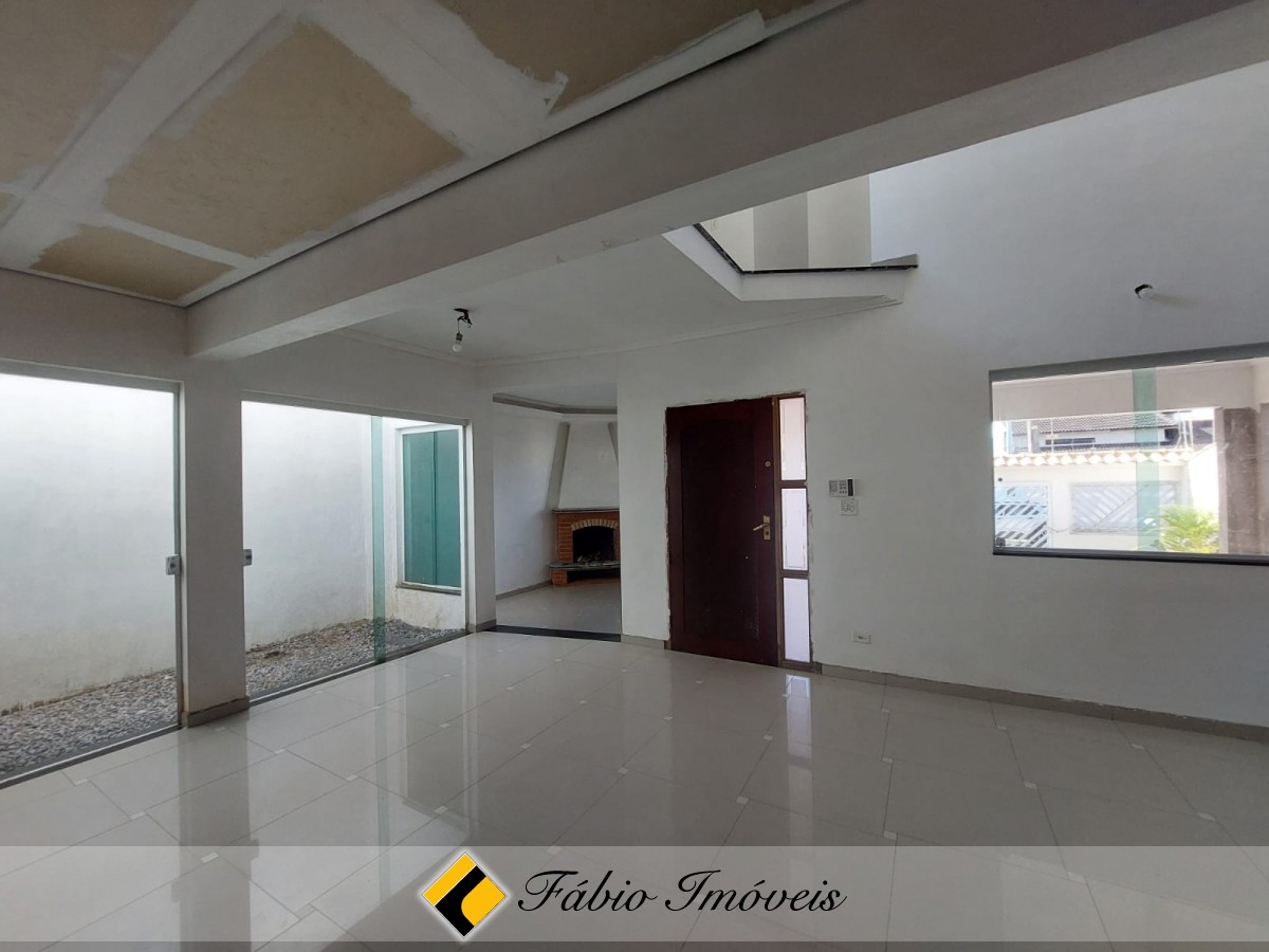 Sobrado Novo, necessitando de acabamento! – Foto 28