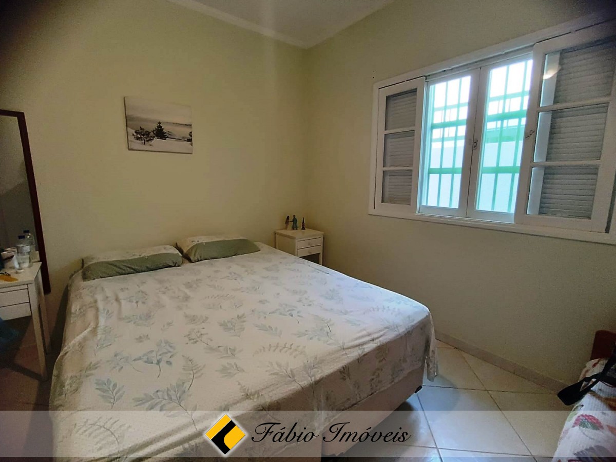 Casa com piscina a apenas 40m do mar! – Foto 8