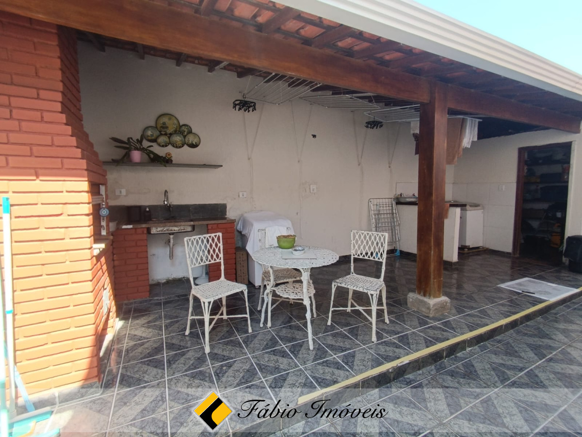 Sobrado a 450m da Praia! – Foto 17