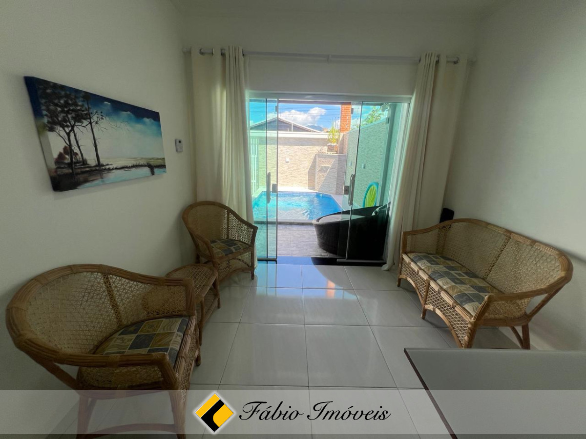 Casa com piscina próxima a praia!! – Foto 19