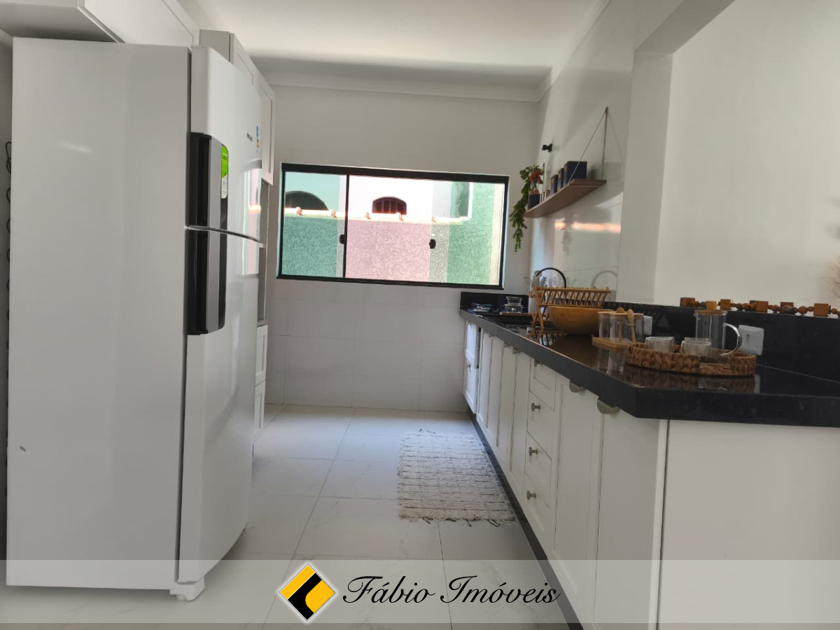 Casa reformada e decorada próxima ao mar!!! – Foto 4