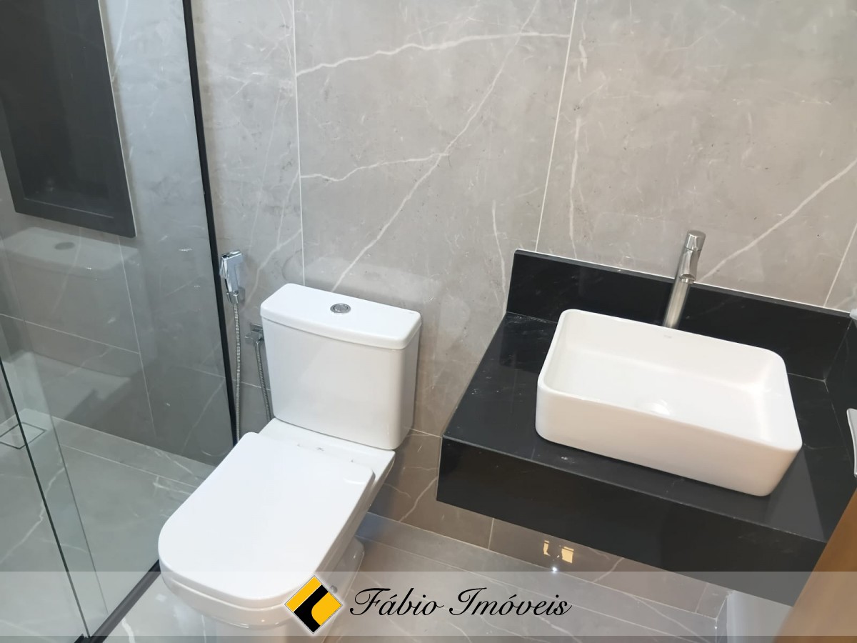 Casa Nova com Piscina, 3 suítes!! – Foto 3