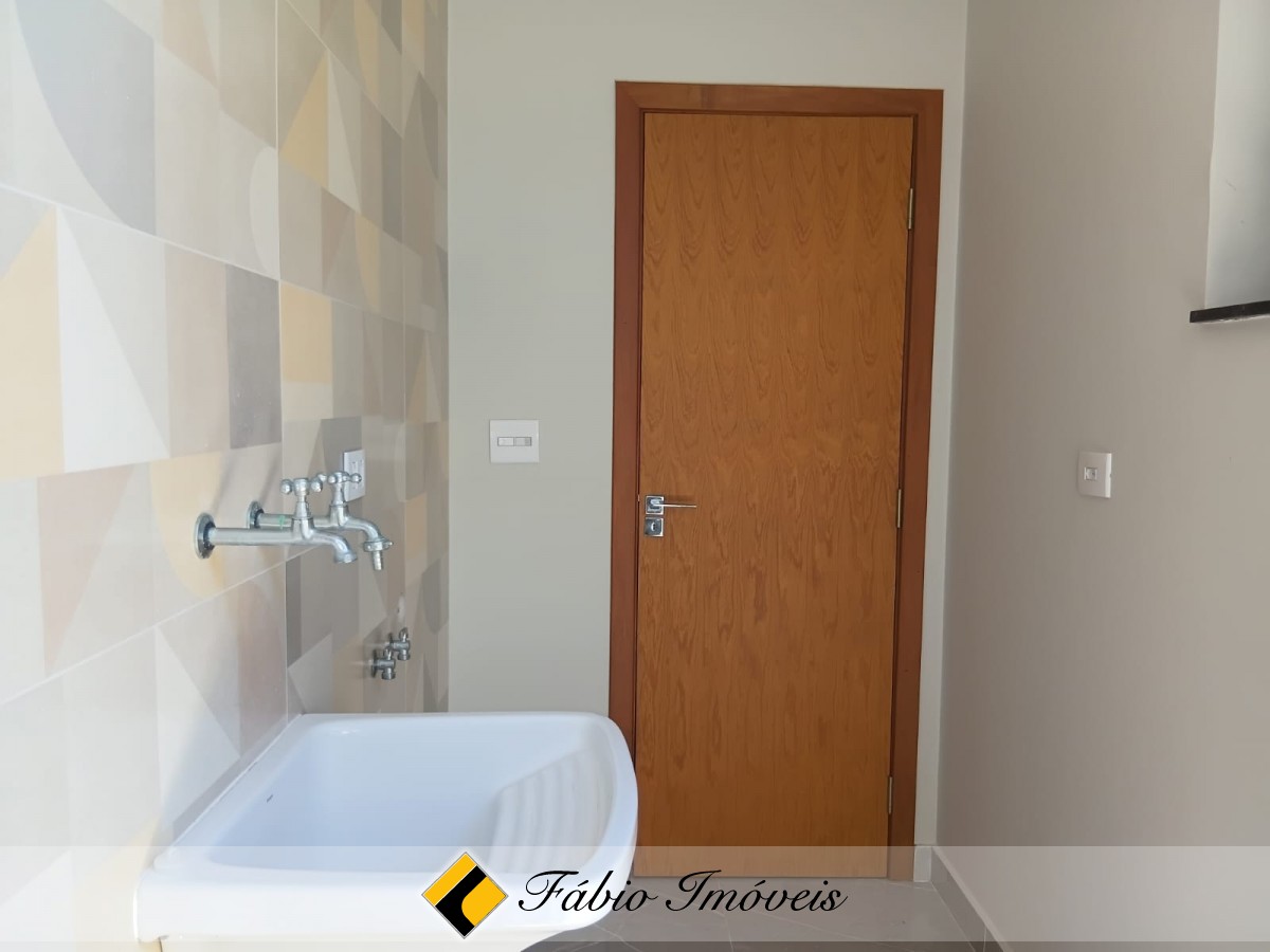 Casa Nova com Piscina, 3 suítes!! – Foto 12