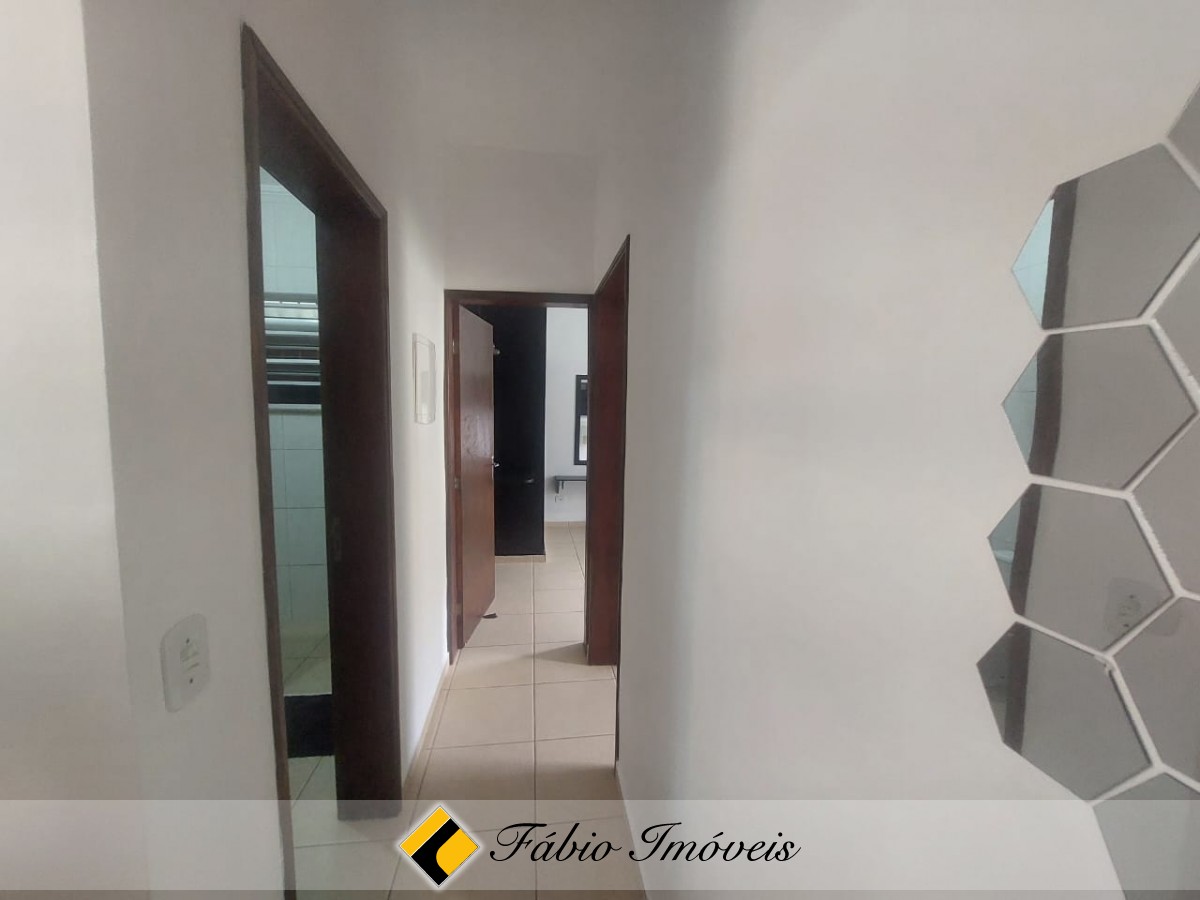 Casa bem conservada próximo a praia e a região Central! – Foto 13