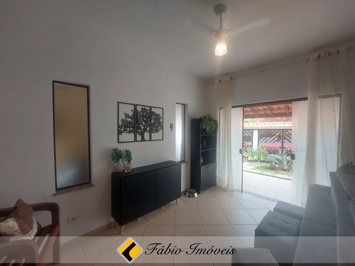 Casa bem conservada próximo a praia e a região Central! – Foto 2