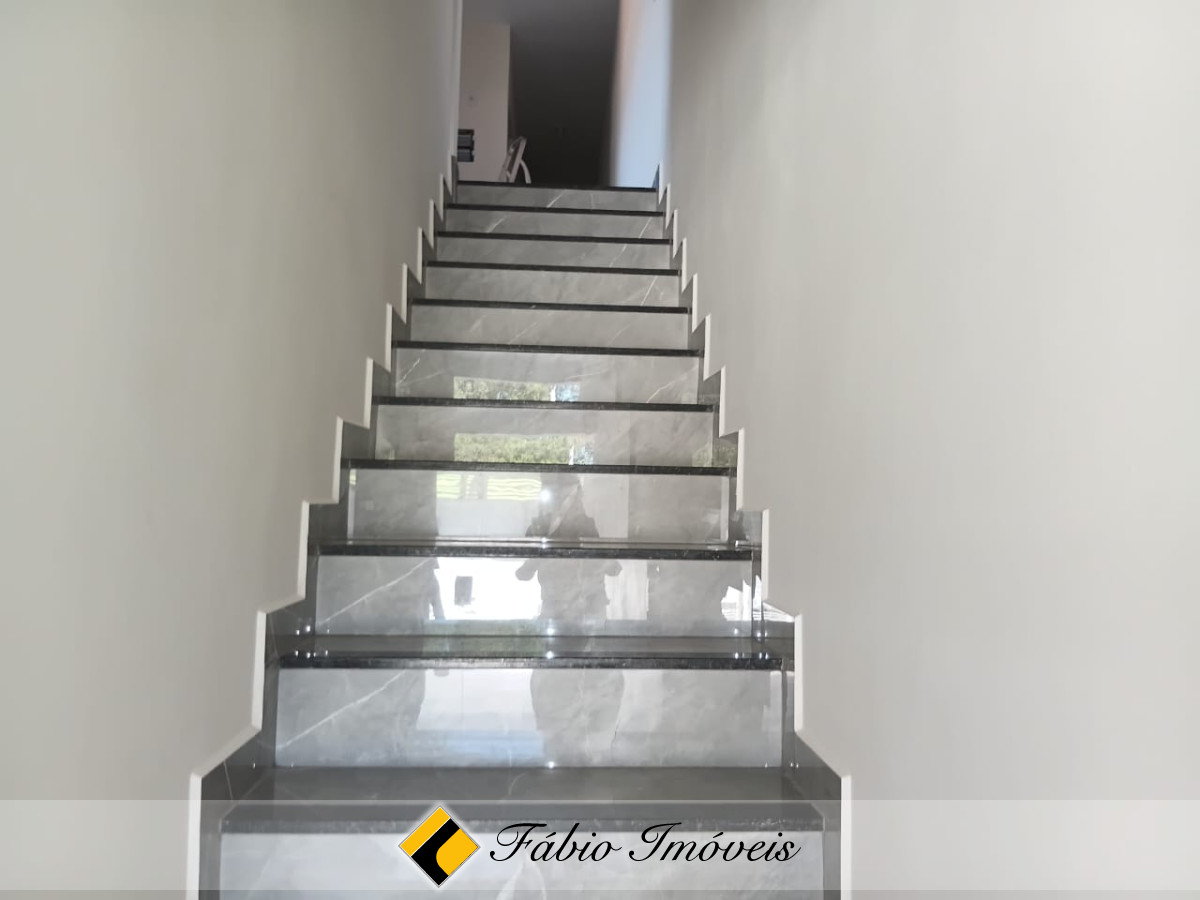 Lindo Sobrado em excelente localização! – Foto 14