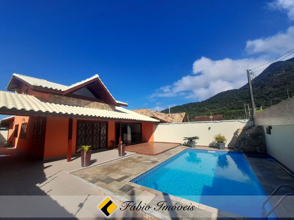 Sobrado com Piscina e local paradisiaco! – Foto 5