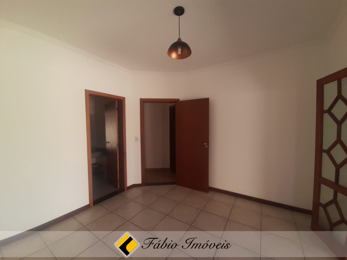 Sobrado com Piscina e local paradisiaco! – Foto 16