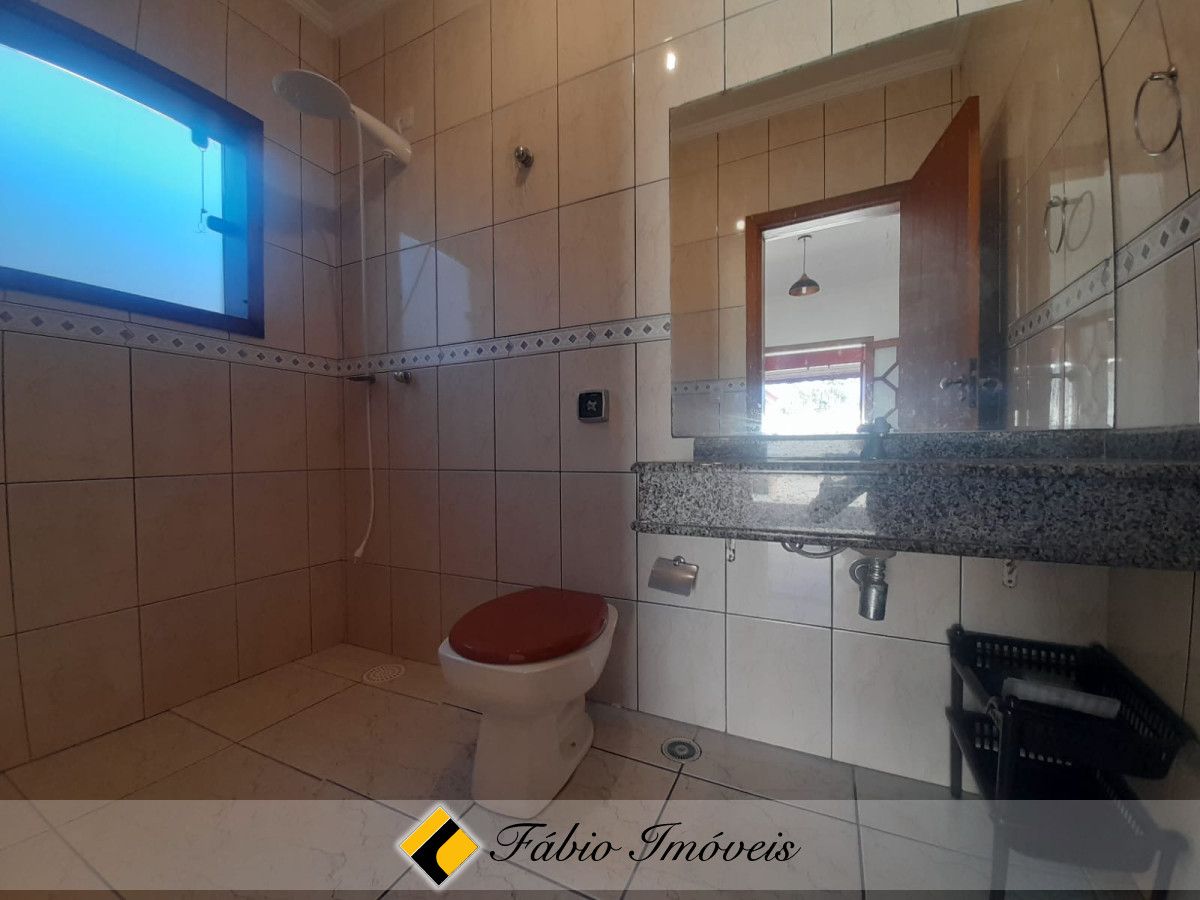 Sobrado com Piscina e local paradisiaco! – Foto 17