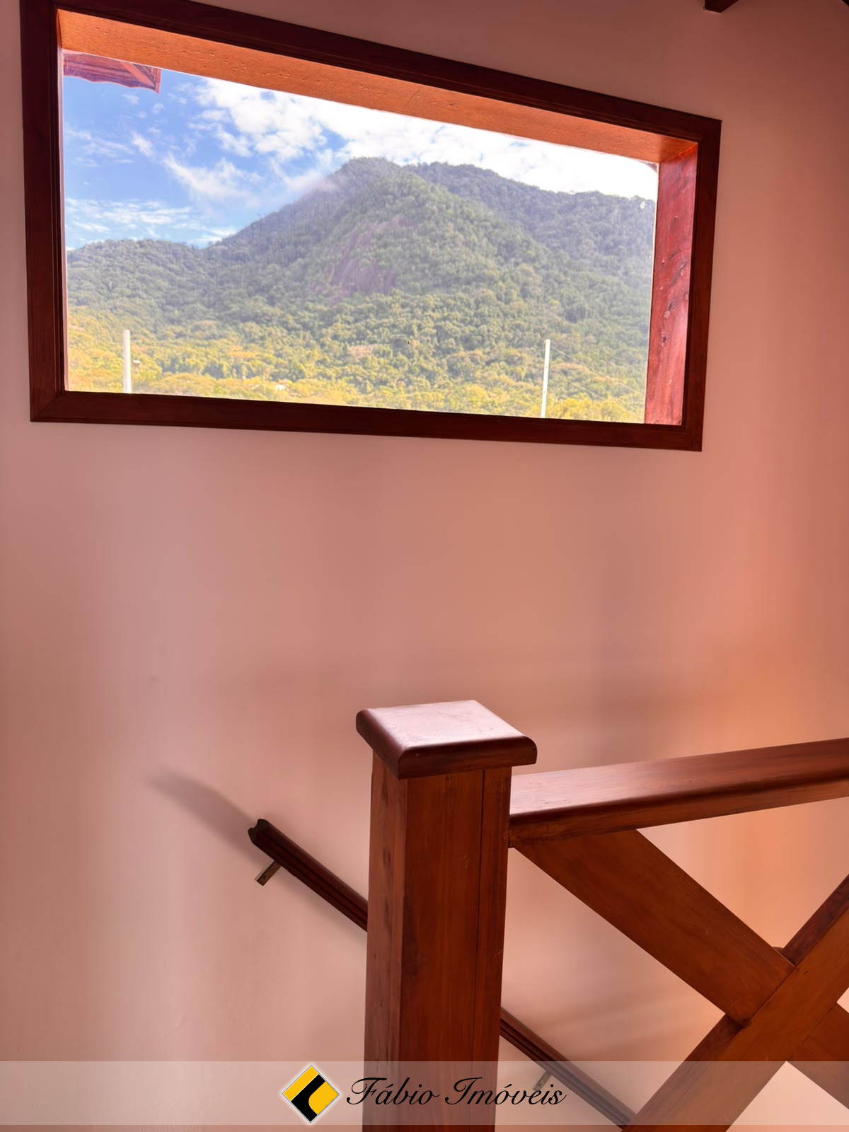 Sobrado com Piscina e local paradisiaco! – Foto 19