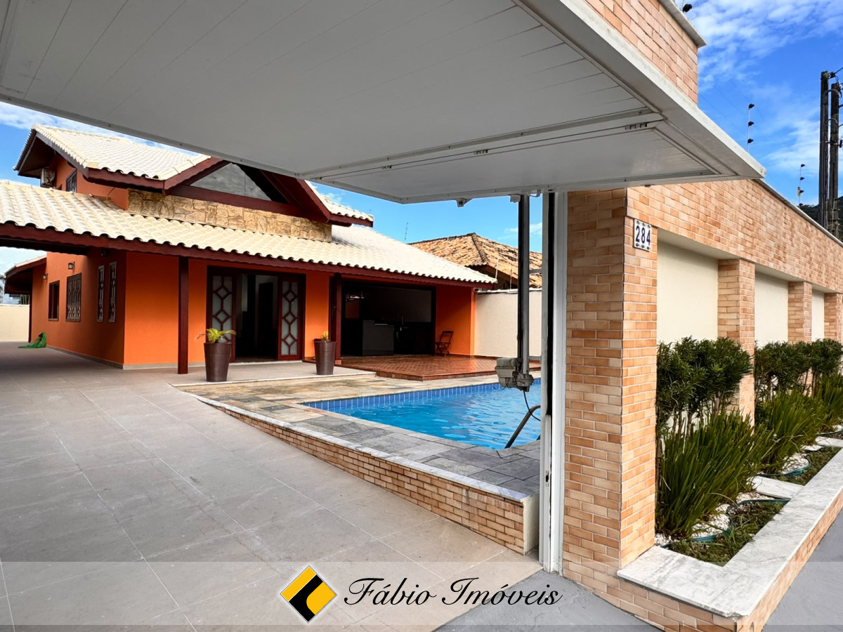 Sobrado com Piscina e local paradisiaco! – Foto 4