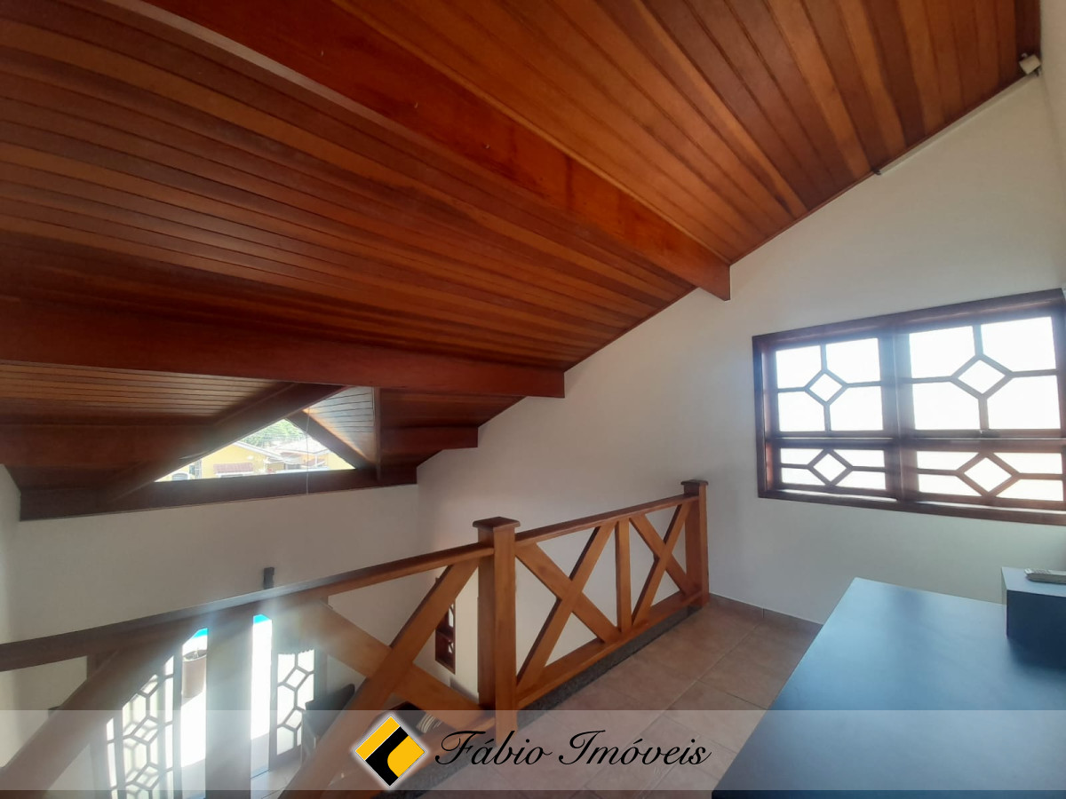 Sobrado com Piscina e local paradisiaco! – Foto 21