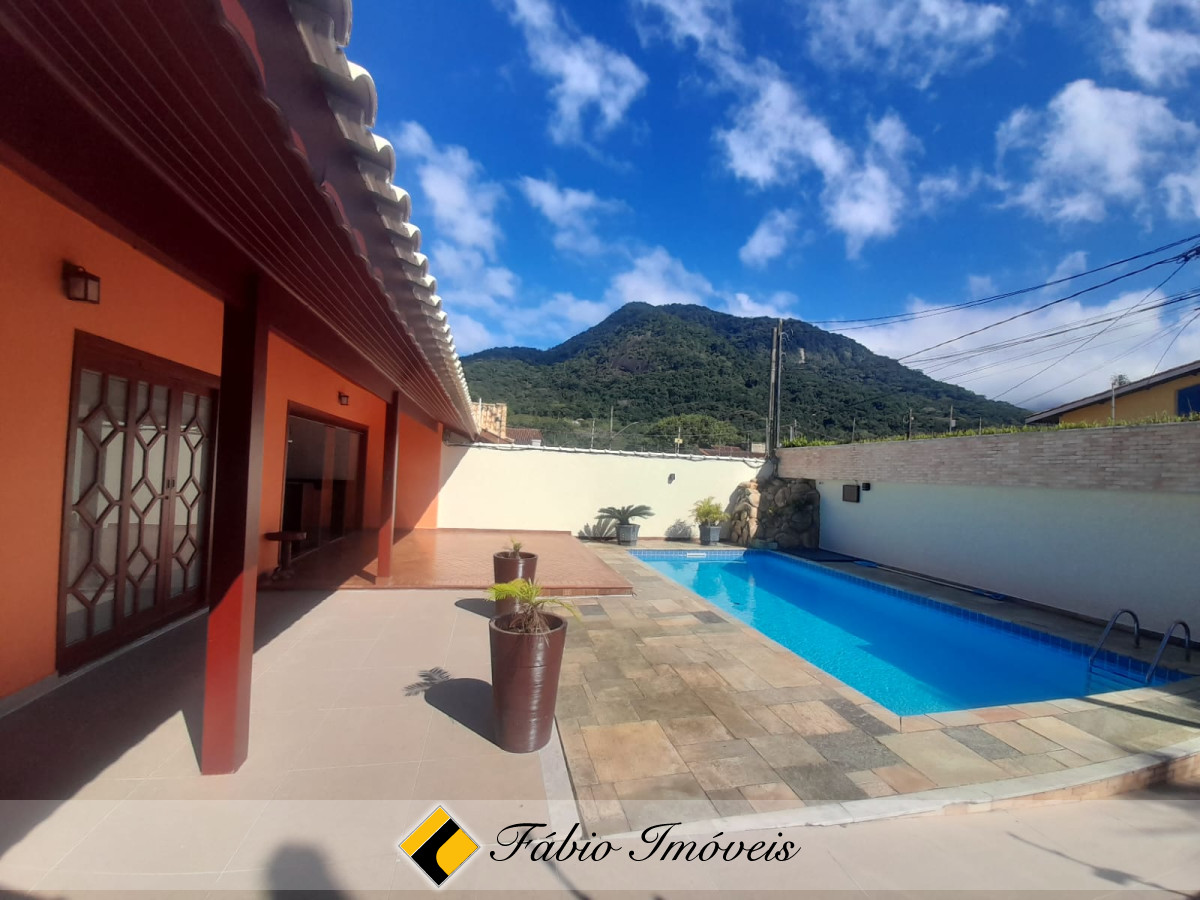 Sobrado com Piscina e local paradisiaco! – Foto 4