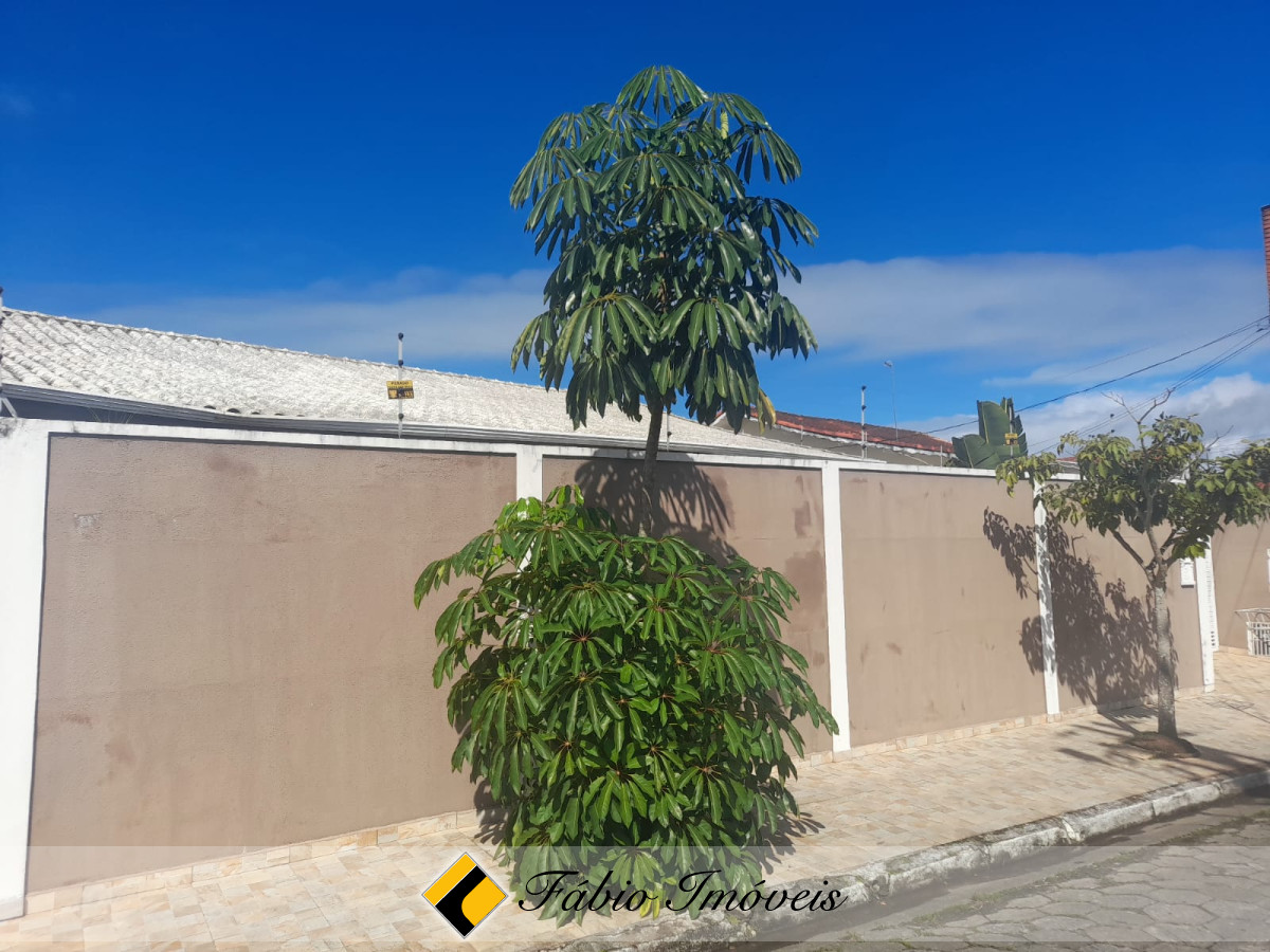 Linda Casa em excelente localização!! – Foto 2