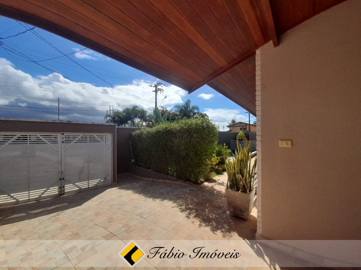 Linda Casa em excelente localização!! – Foto 42