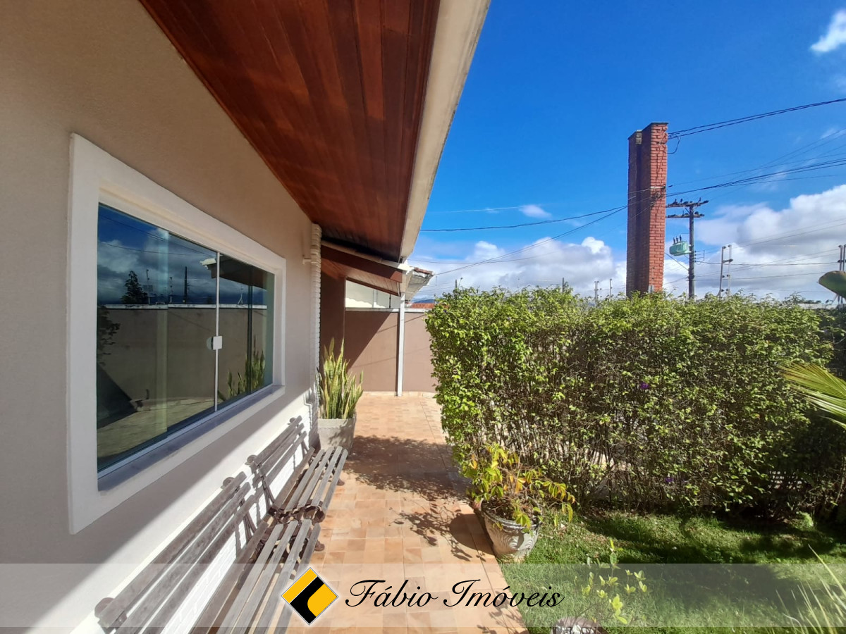 Linda Casa em excelente localização!! – Foto 47