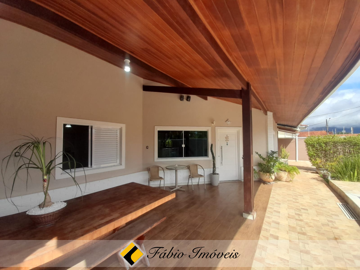 Linda Casa em excelente localização!! – Foto 7