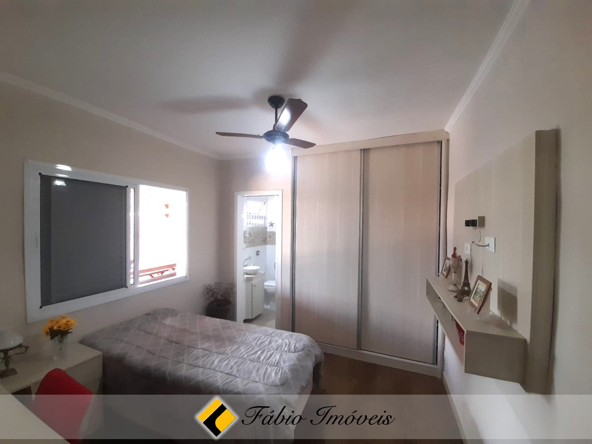 Linda Casa em excelente localização!! – Foto 14