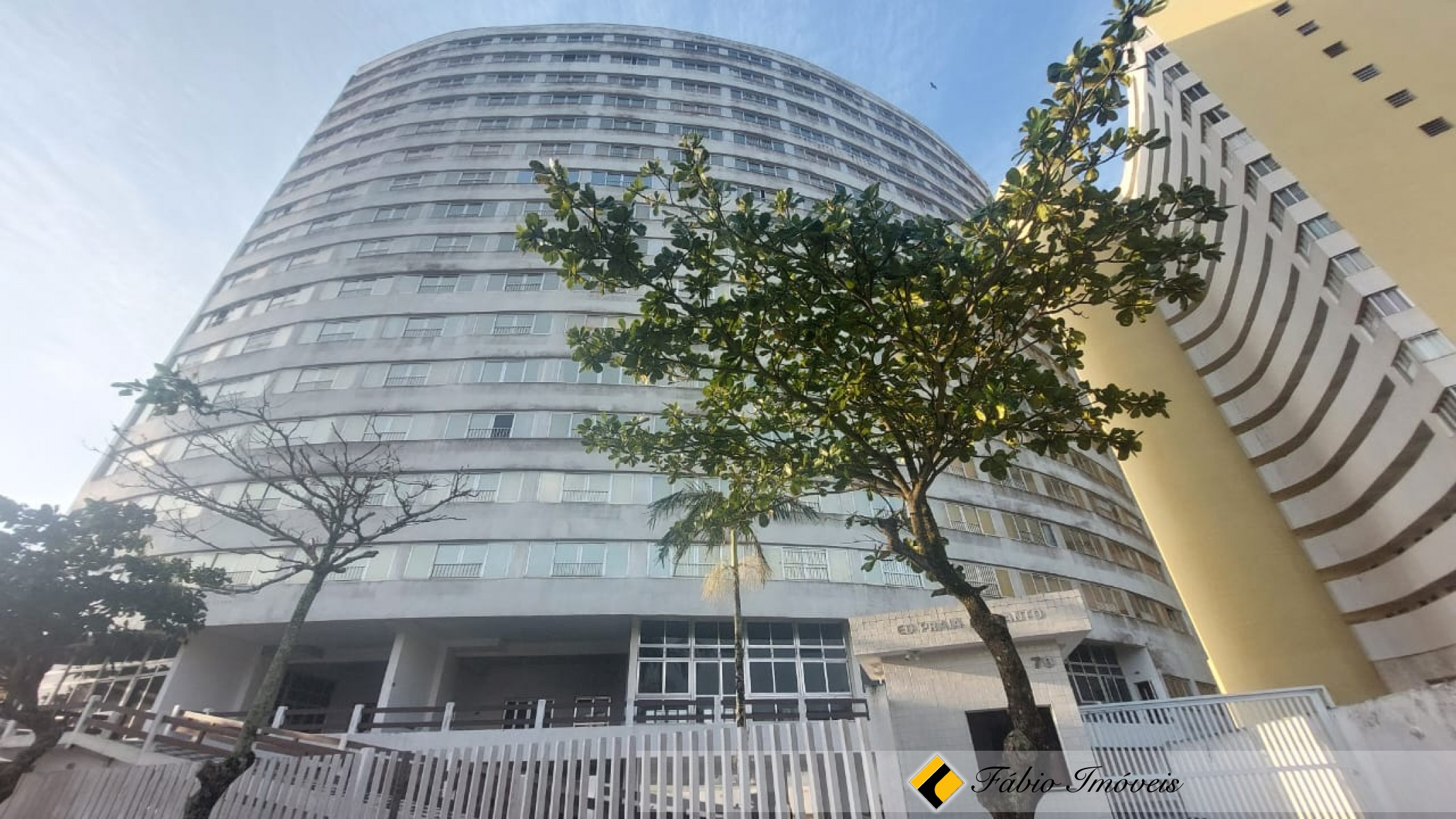 APARTAMENTO A 50 METROS DA PRAIA!!!! – Foto 1