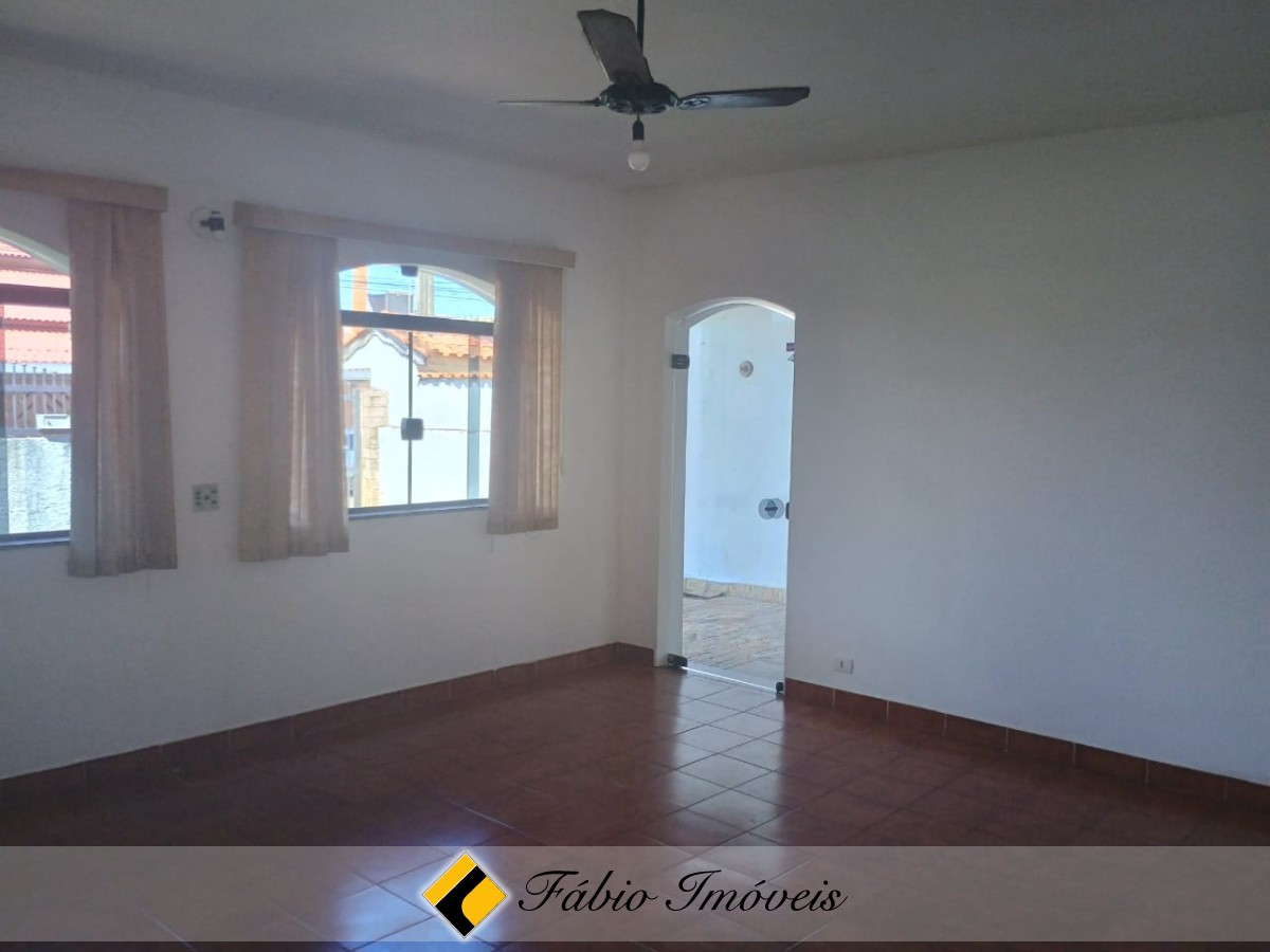 Casa em ótima localização! – Foto 5