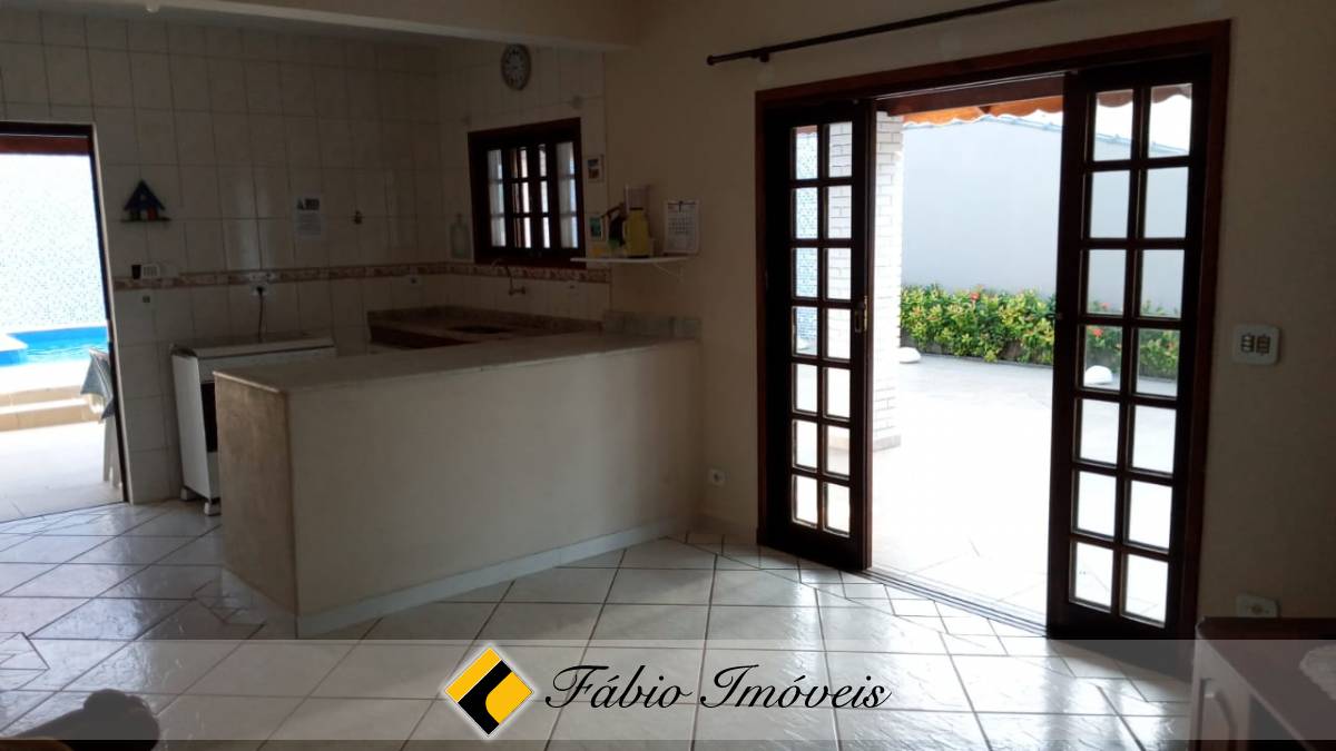 Sobrado com piscina  a 600m da praia! – Foto 15