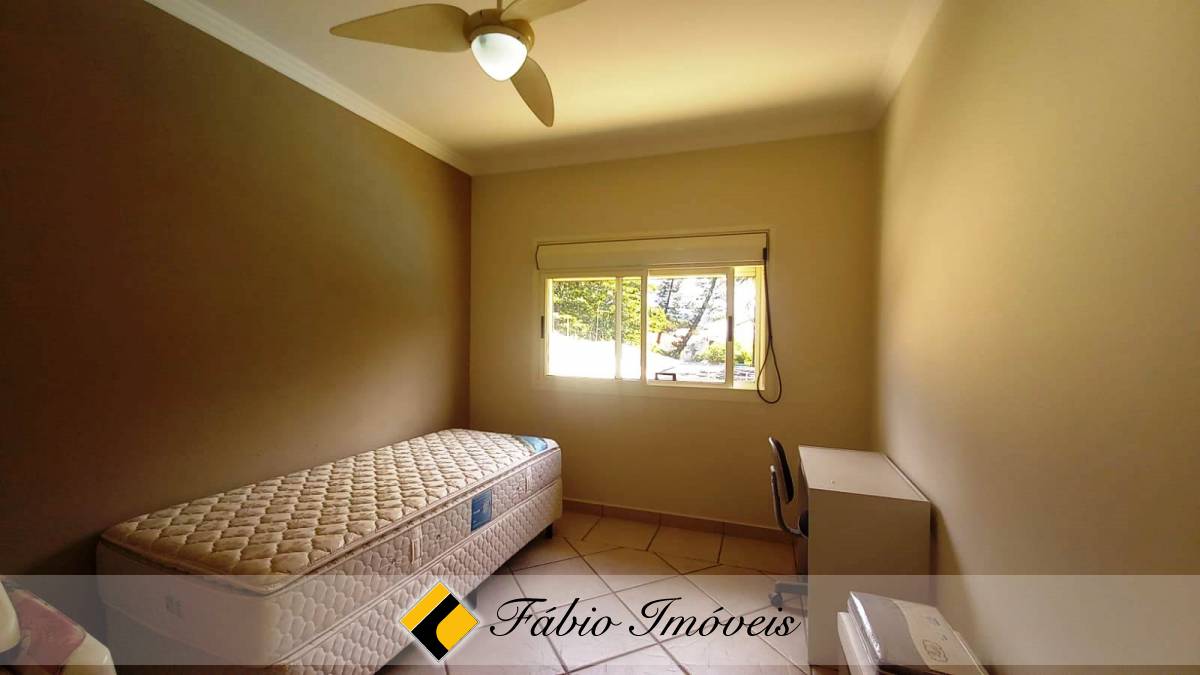 Sobrado  em dois lotes a apenas 100m da praia. – Foto 19