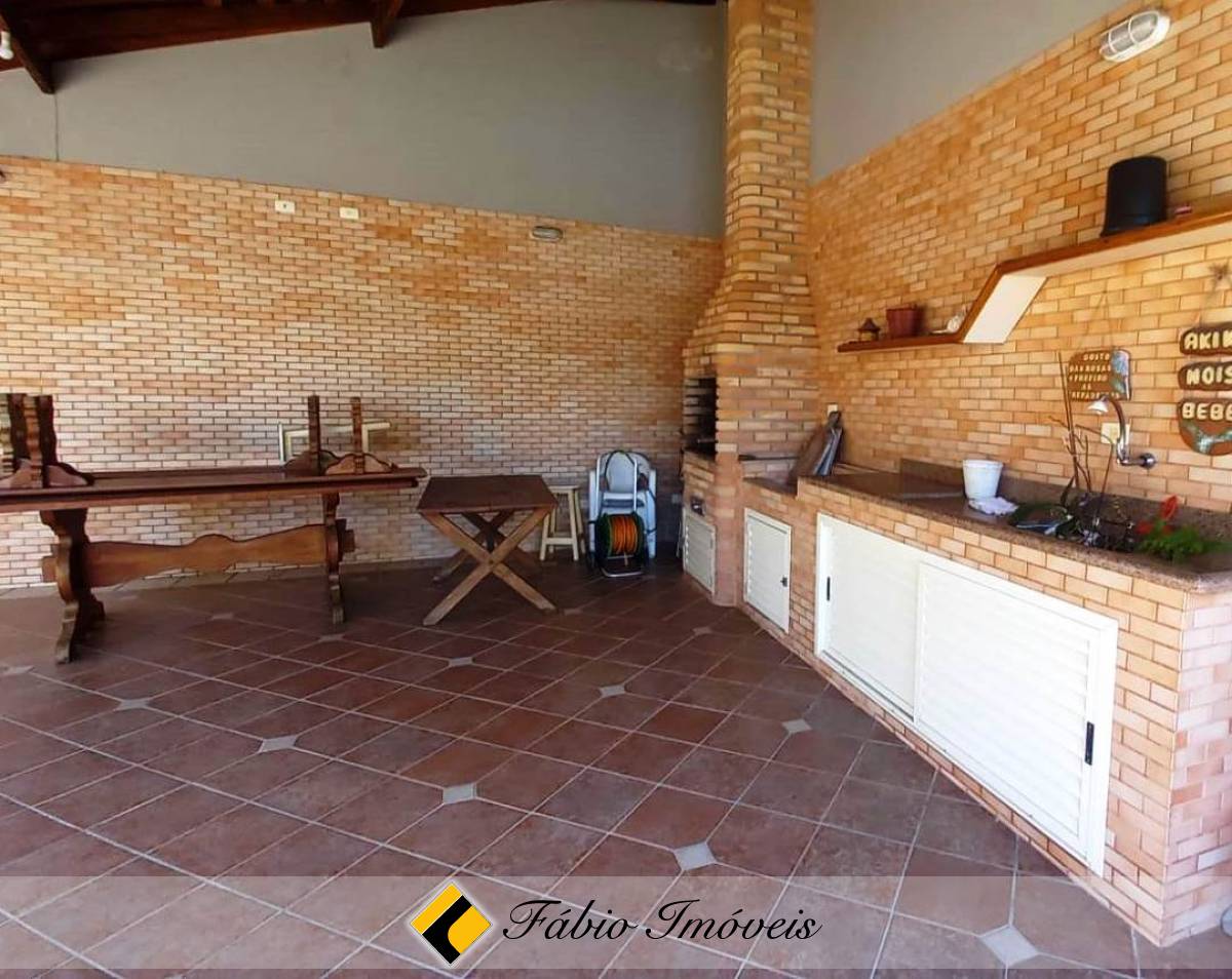 Sobrado  em dois lotes a apenas 100m da praia. – Foto 13