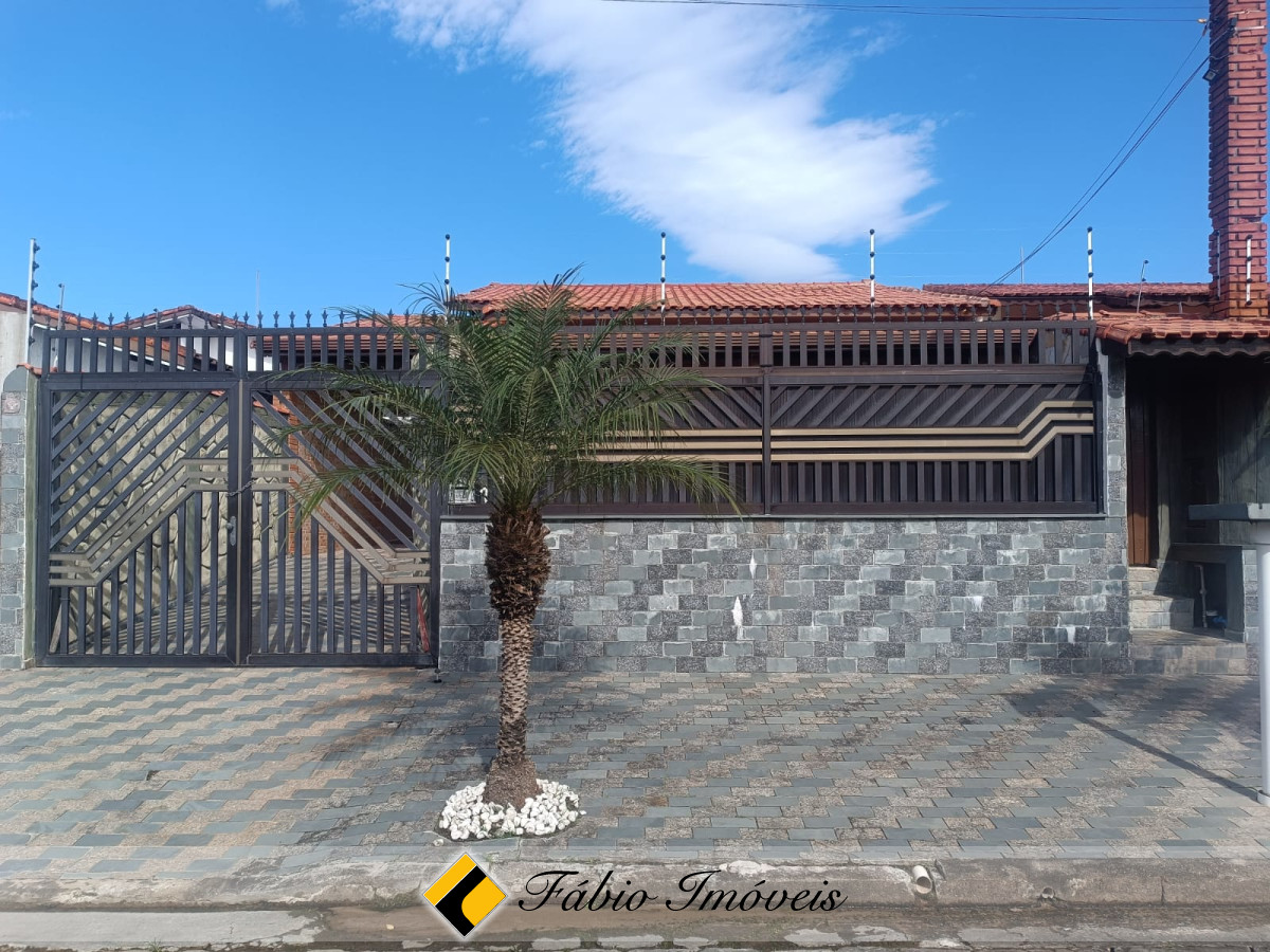 Casa com Piscina e mobiliada em Bairro Nobre! – Foto 2